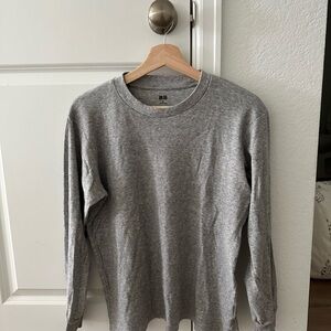 Uniqlo Men’s Gray Long Sleeve Shirt (100% cotton)
